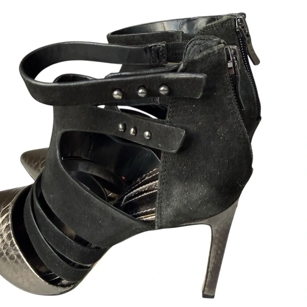 BCBGeneration BG Canon Dress Pumps Women’s Size 8.5 Black Snakeskin Embossed Toe